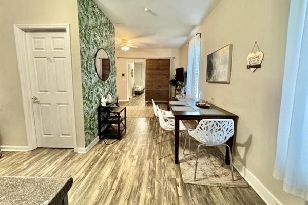 Cozy Noda Near Uptown Holiday home Charlotte